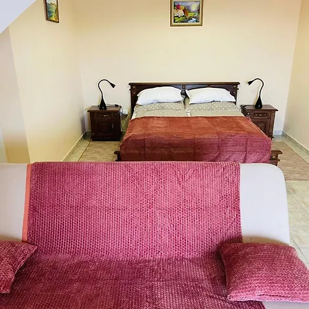 Savelij Апартаменты *