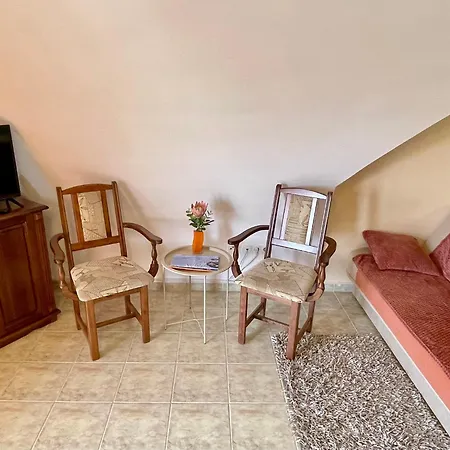 Savelij Apartment Heviz